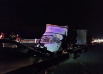 В Самарской области на М-5 произошло смертельное ДТП с участием четырех автомобилей