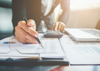 Розничный кредитный портфель Сбера вырос до 12 трлн рублей