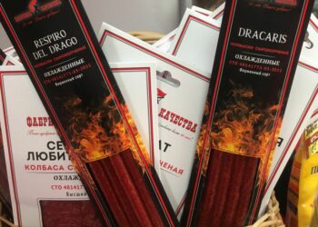 Колбасный король из Тольятти требует уничтожить сосиски из Орска