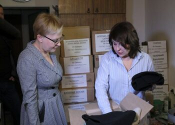 ТОСы Октябрьского района Самары снабжают фронт полезными вещами