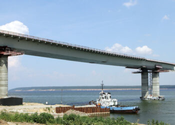 Бывшего директора «ИнфраКАПа» довели до суда за мошенничество при обосновании строительства Климовского моста при помощи экспертов СамГУПС