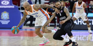 Баскетболисты «Самары» борются за выход в плей-офф