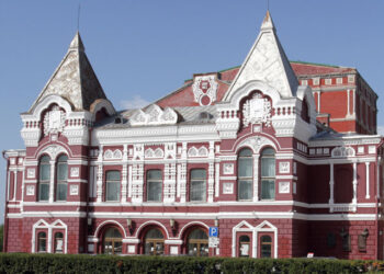 ДТП почти полувековой давности дорого обходится самарскому театру