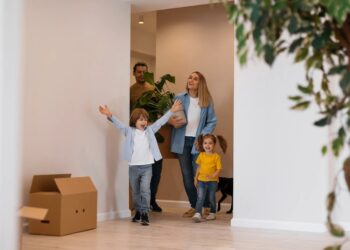 Сбербанк начнет выдавать «Семейную ипотеку» для семей с двумя и более детьми до 18 лет