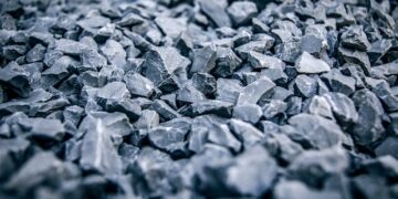 В Самарской области сотрудник КбшЖД украл машину щебня