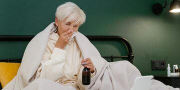 В России начали болеть гриппом B, провоцирующим тяжелую пневмонию 