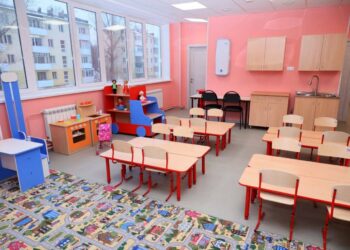 Елена Лапушкина проинспектировала вернувшиеся в систему образования детсады Куйбышевского и Советского районов