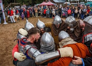 В конце марта из Самары запустят туристический поезд в Киров