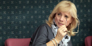 Областной Счетной палате придется пока поработать без руководителя