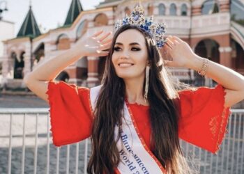Впервые в истории титул «Миссис Вселенная» завоевала красавица из России