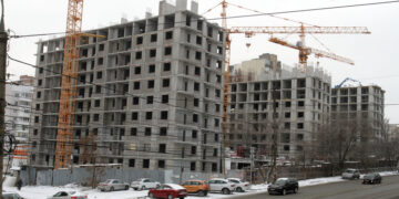 «Фонд развития территорий» тянет застройщика ЖК «Космолет» в банкротство