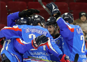 «Летчики» стали лидерами первенства ВХЛ