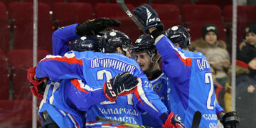 «Летчики» стали лидерами первенства ВХЛ