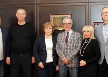 В Самаре планируют разместить два памятника: журналистам и строителям