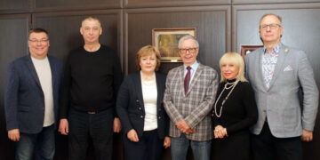 В Самаре планируют разместить два памятника: журналистам и строителям