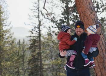 Многодетным отцам в России могут снизить пенсионный возраст