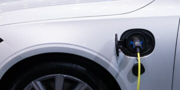 В Самарской области за два года построят 64 «заправки» для электромобилей