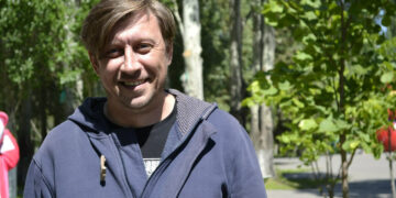 Артист из Самары записал видеопривет театру «Самарская площадь» из зоны СВО