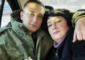 «Я все его СМСки наизусть выучила»: О погибшем в Макеевке медике рассказала его мама