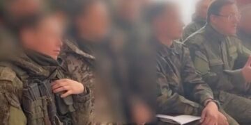 Дмитрий Азаров поздравил военнослужащих с Днем защитника отечества, находясь в зоне СВО