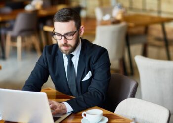 ВТБ и Минцифры России впервые запускают регистрацию на Госуслугах без СНИЛС