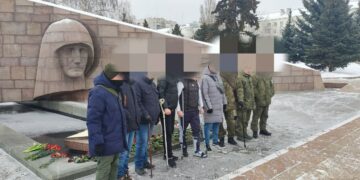 В Самаре раненые в Макеевке бойцы почтили память погибших товарищей