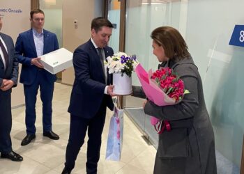 Клиент ВТБ получил 50-тысячную карту жителя Самарской области