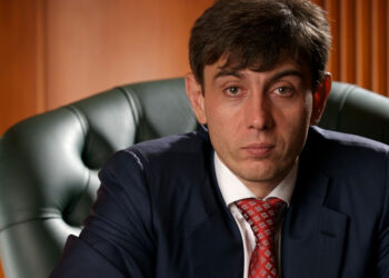 Оператор сети «Магнит» крупно задолжал строителю логистического центра под Тольятти