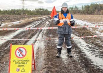 Специалисты Газпром трансгаз Самара отработали действия в случае повреждения газопровода в половодье