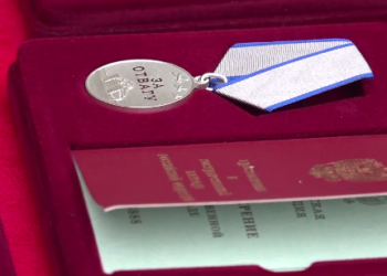 Коллекционер из Самары поучаствовал в возвращении боевой награды воину-участнику СВО