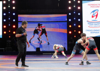 Традиционный самарский турнир по борьбе памяти Игоря Найвальта закрепился на всероссийском уровне