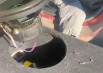 В Самарской области изъяли наркотики в сабвуфере «Мазды»