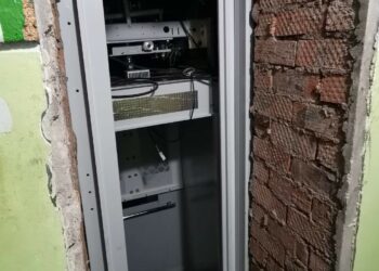 В Самаре 22-летний парень погиб во время ремонта лифта