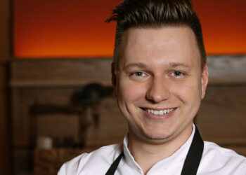 Шеф-повар самарской «Кухмистерской Альфреда фон Вакано» рассказал, как запустить аутентичный ресторан в историческом особняке