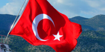 Оператор сети «Магнит» крупно задолжал строителю логистического центра под Тольятти