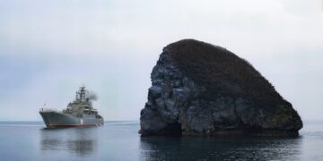 Черноморский флот отбил атаку морских беспилотников на Севастополь