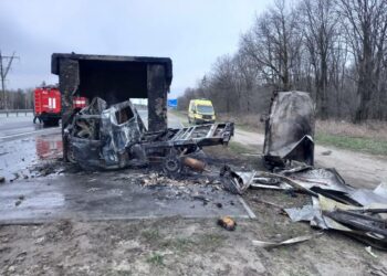 В Самарской области в ДТП с пожаром сгорело два человека