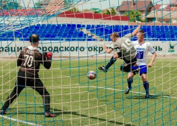 Самарские ветераны футбола разыграют Суперкубок