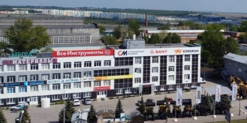 Бывший топ-менеджер завода «Салют» отправлен под домашний арест за крупное мошенничество