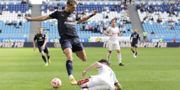 «Крылья Советов» сыграли вничью с московским «Локомотивом»