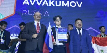 Школьник из Самары вошел в тройку призеров международной Менделеевской олимпиады