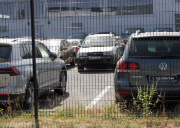 Самарские автодилеры пытаются спастись китайскими брендами