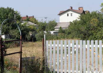 Тайна собственников участков грозит парализовать работу с долгами самарских дачных кооперативов