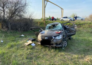 В страшном ДТП в Самарской области трое погибли, еще трое госпитализированы