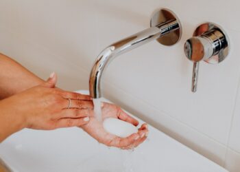 Роскачество: 25% марок антибактериального мыла не справилось с бактериями