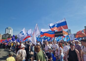 В Самаре в День весны и труда стартовал фестиваль «Гитары в строю»