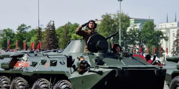 В Самаре прошел военный Парад в честь Победы в Великой Отечественной войне