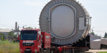 «ТЯЖМАШ» отгрузил транспортный шлюз Курской АЭС-2