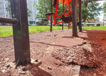 В Новокуйбышевске разыскивают исчезнувшего подрядчика программы «Здоровый двор»