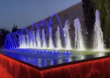 В Самаре на площади Памяти погибшим в необъявленных войнах появился новый фонтан